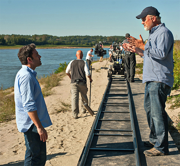 Ben Affleck and David Fincher shooting <i>Gone Girl</i>