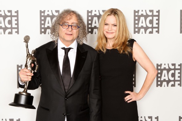 Hank Corwin, ACE, Eddie Award winner for editing the best feature film comedy, with presenter Jennifer Jason Leigh. 