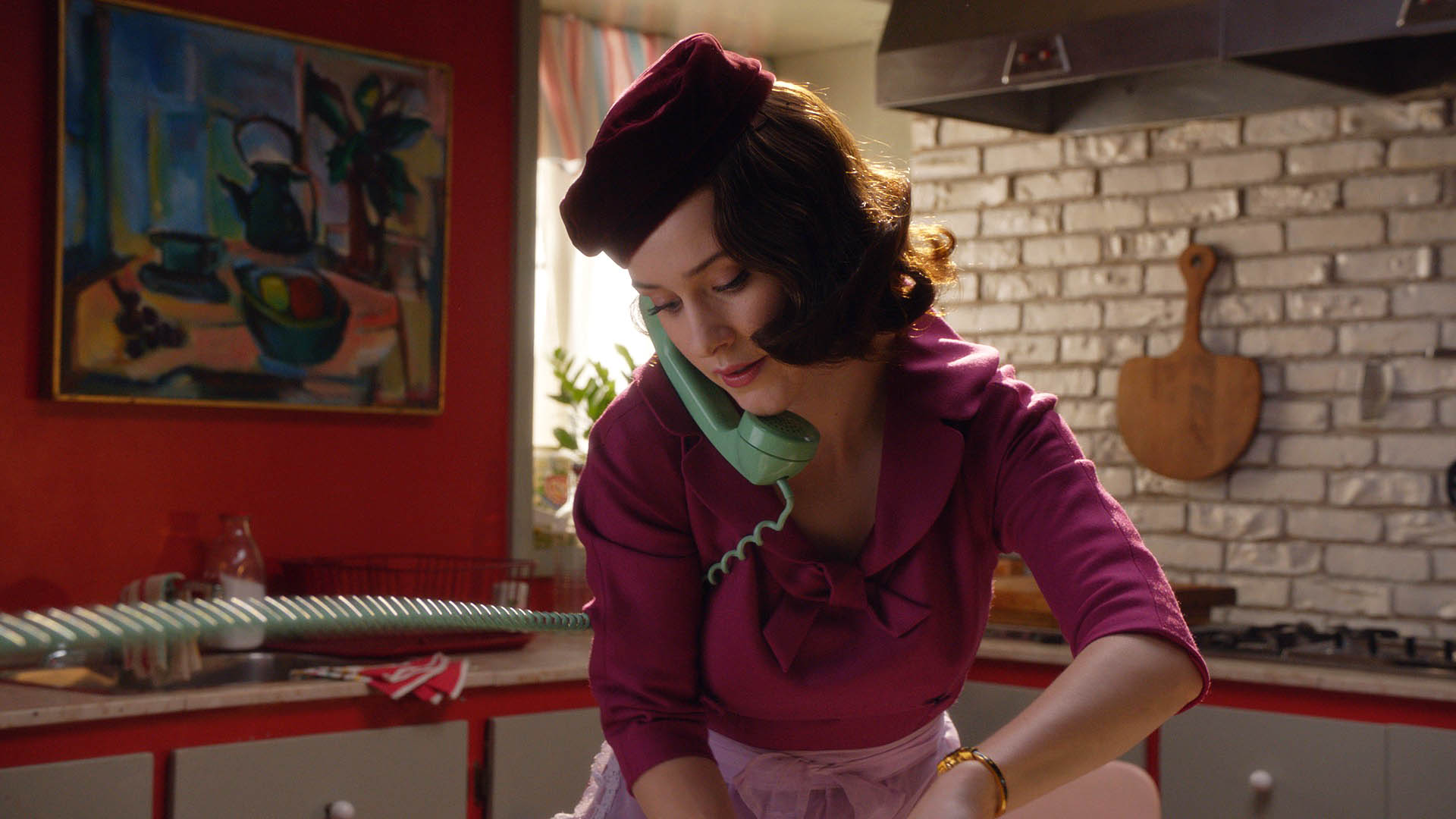 Rachel Brosnahan in <i>The Marvelous Mrs. Maisel</i>